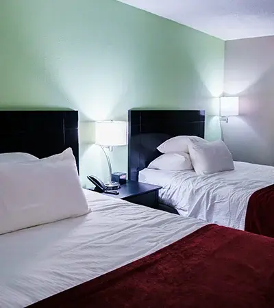 Book hotel rooms in Tennessee